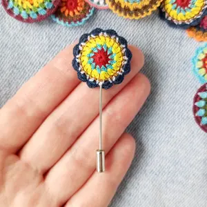 crochet-brooch-a-handmade-gift-for-someone-special-2-3