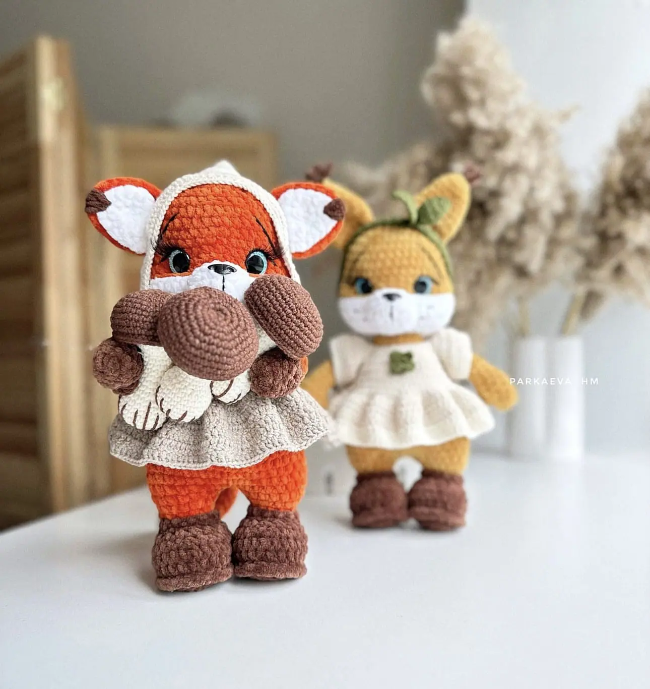 Crochet Fox and Squirrel Pattern: Amigurumi Plush Toys (PDF file) 4 img 4598.jpg