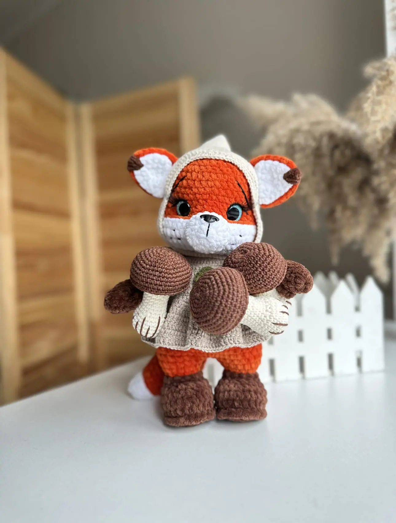 Crochet Fox and Squirrel Pattern: Amigurumi Plush Toys (PDF file) 6 img 4602.jpg