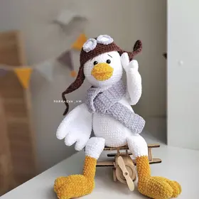 Amigurumi Goose Crochet Pattern: Aviator Martin Plush (PDF Pattern). Crochet bird pattern. Amigurumi crochet toy. Handmade plush gift. DIY