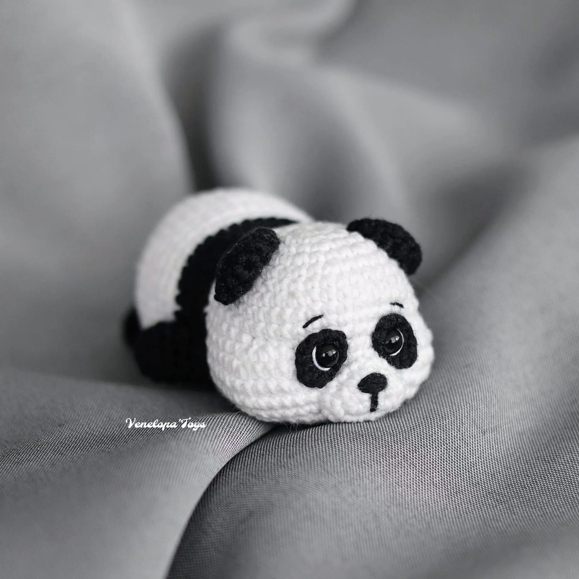 Tiny Crochet Panda Plush Amigurumi, Small Desk Buddy 1 mini amigurumi panda toy detailed crochet animal with soft