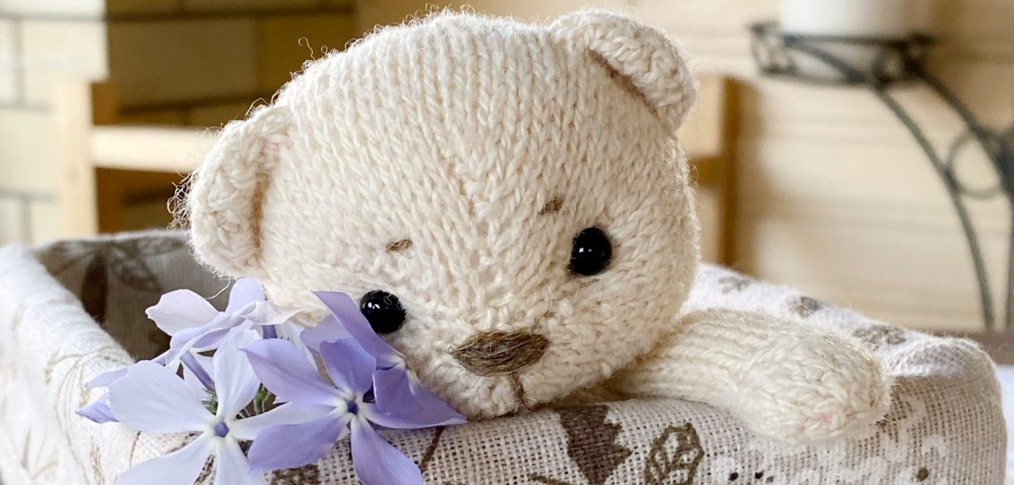 cropped knit bear pattern 10 10
