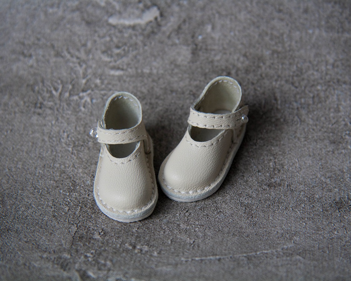 Shoes for Li'l Dreamer 11 inches. 5 img 1598