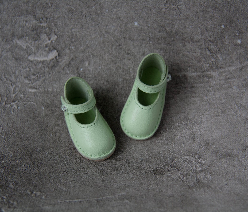 Green shoes for Little Darling doll 13 inches. 1 img 1612