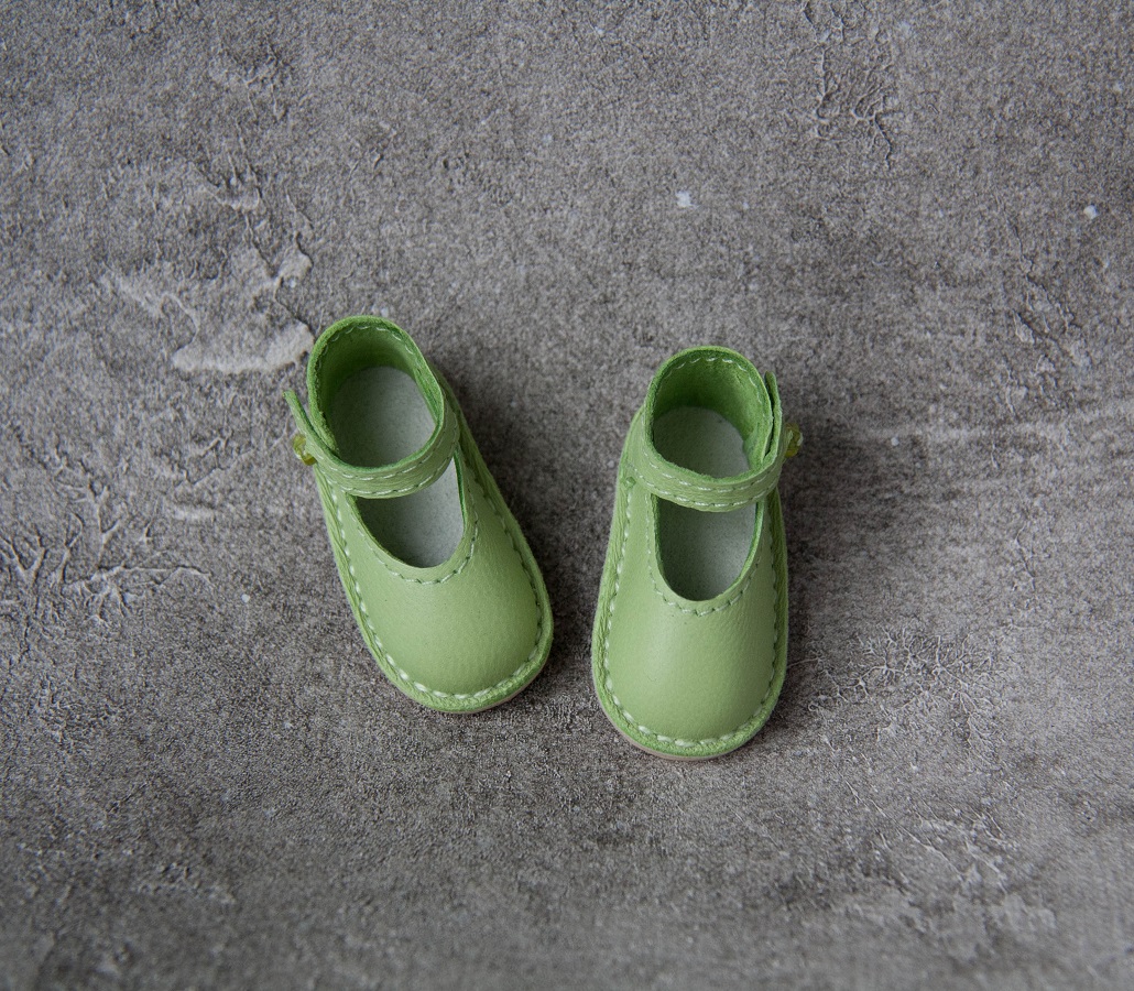 Green shoes for Little Darling doll 13 inches. 2 img 1611
