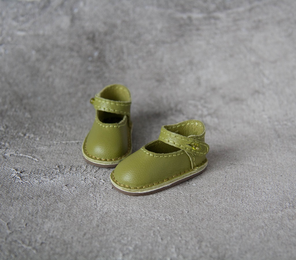 Green shoes for Little Darling doll 13 inches. 5 img 1609