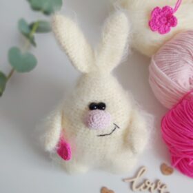 Valentines Bunny crochet pattern