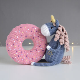 crochet unicorn with donut