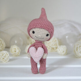 Crochet valentine gnome