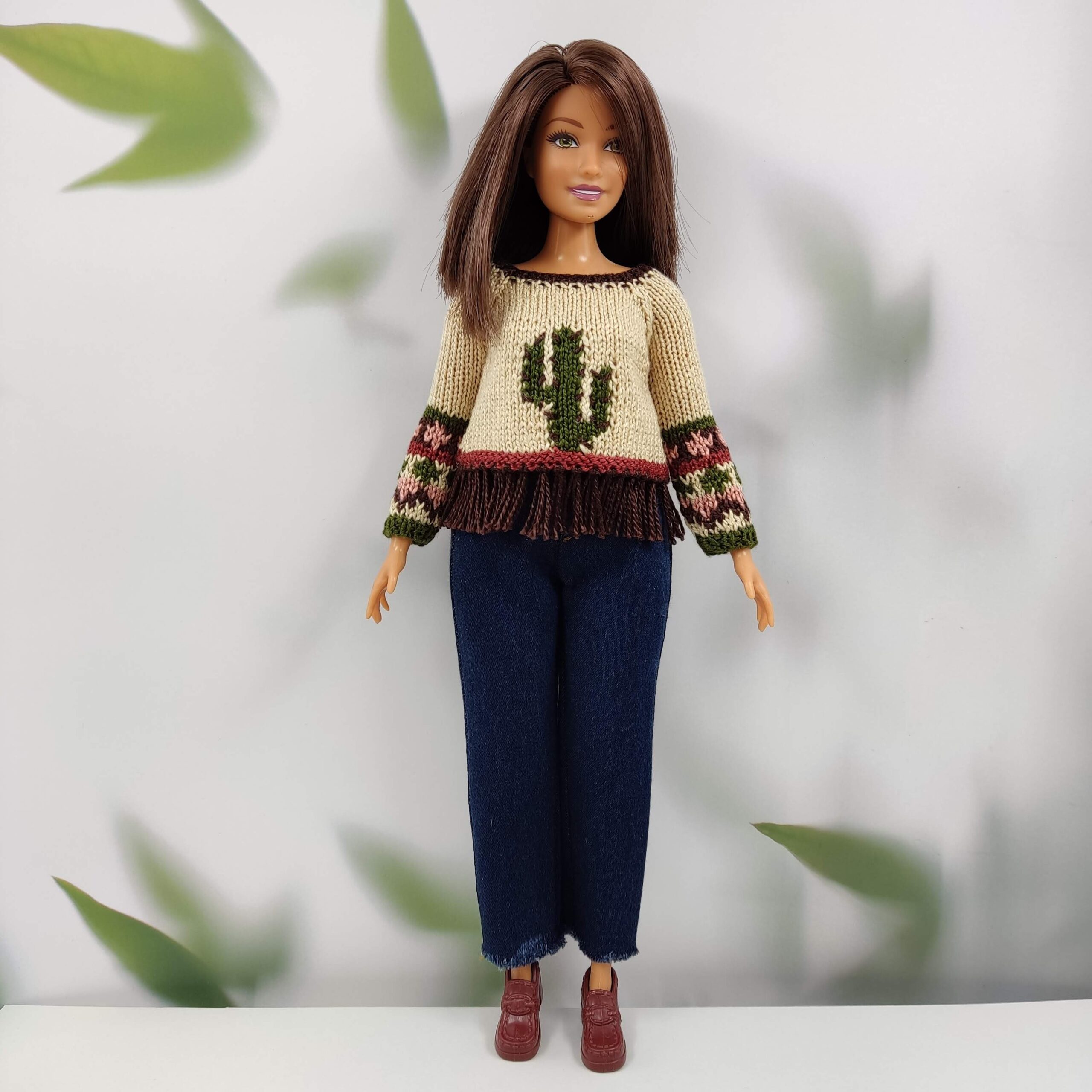 You can't buy clothes for the curvy type barbies, and my god-daughter's  dolls have nothing to wear! My self-drafting attempts have failed and  online resources for curvy barbie are nearly non existent!