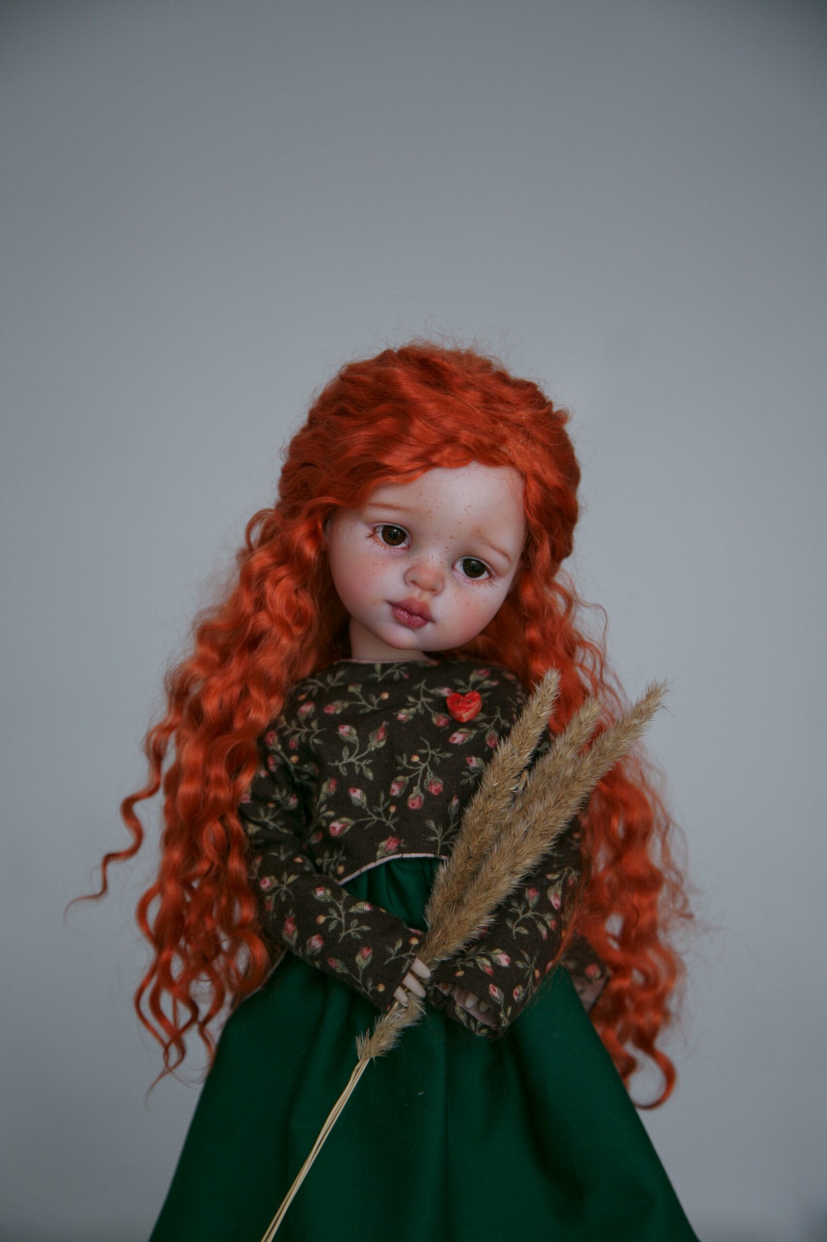 Merida OOAK Paola Reina collectible doll 3 611a36d8 5285 4d71 bf23 69959daf6d3a scaled
