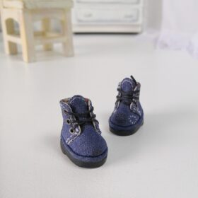 jeans-shoes-blythe-doll