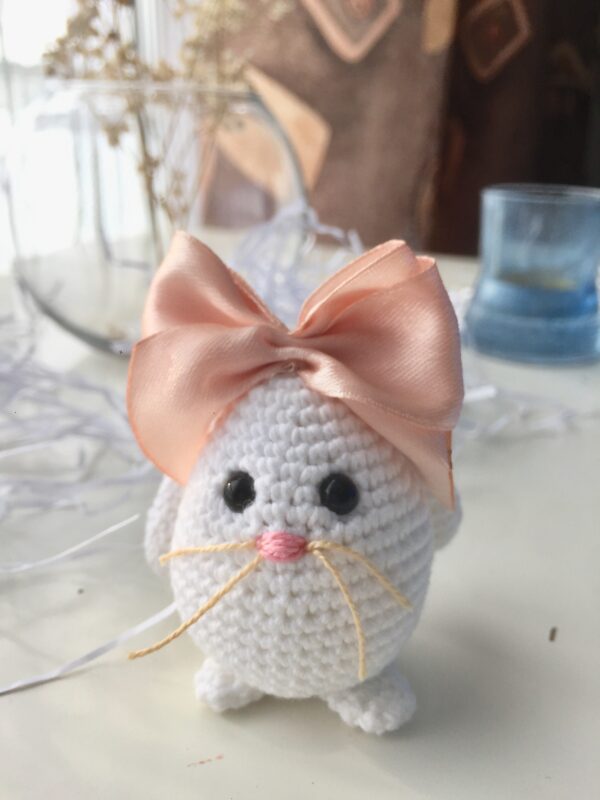 Egg bunny with bow