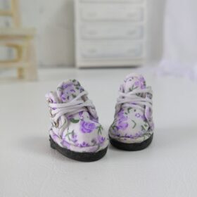 white-shoes-blythe-doll