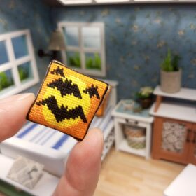 miniature-pillow-dollhouse-accessories-hand-embroidery-26-halloween-1