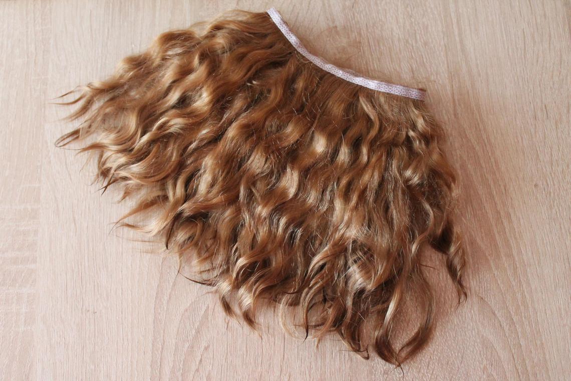 Doll Hair with a Mohair Weft