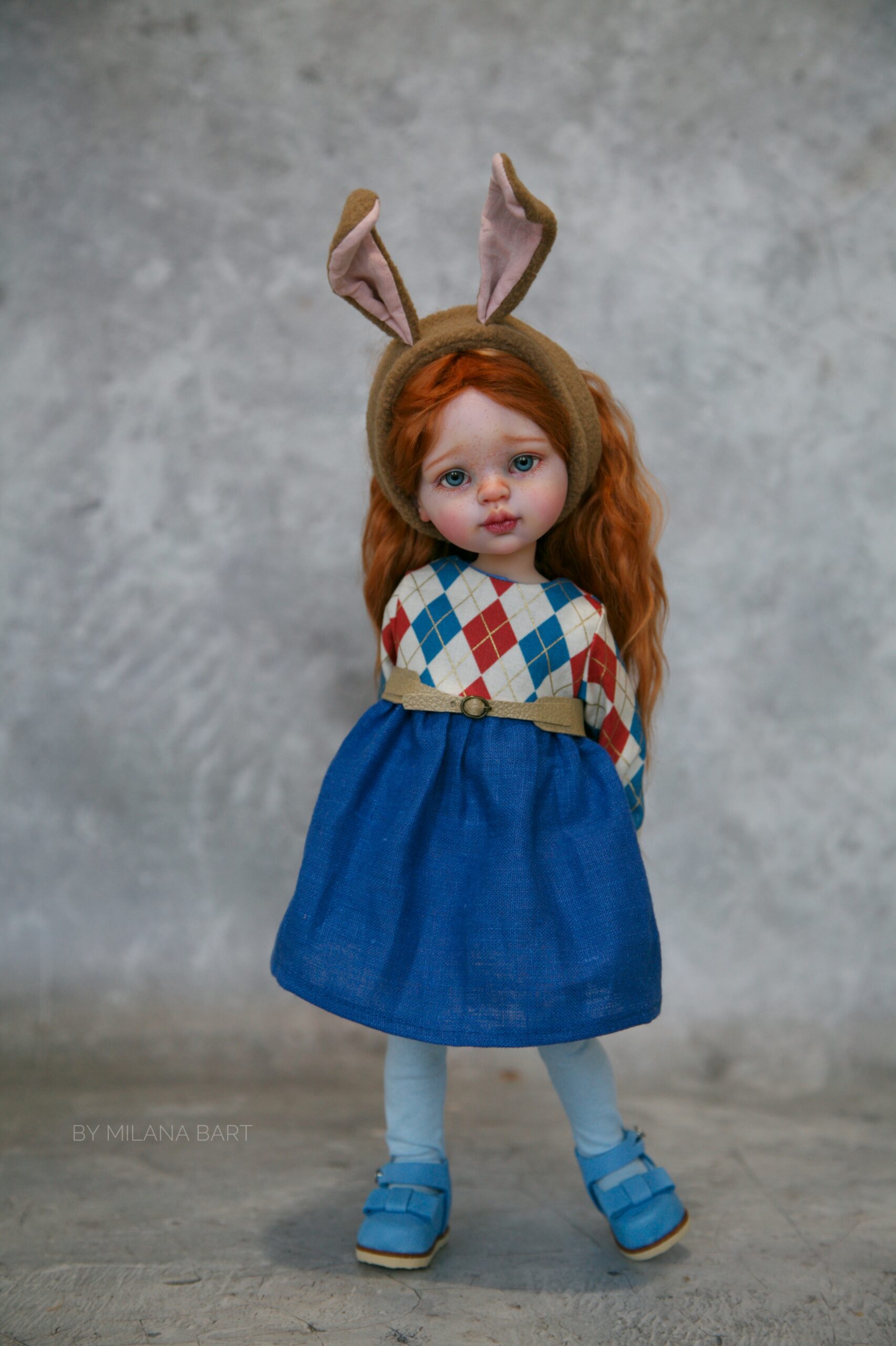Red Bunny Paola Reina collectible doll 4 5ae7c9d3 a81d 46d7 b503 9dc58d721c67 scaled