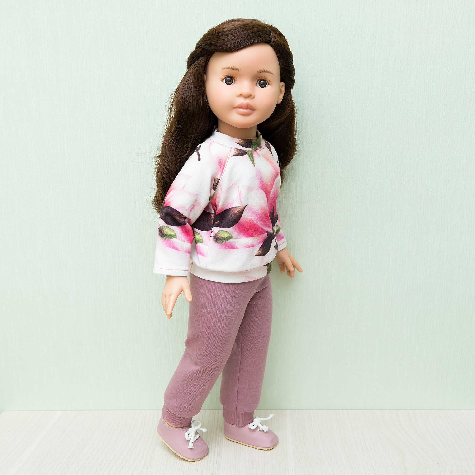 Paola Reina 60 cm sweatshirt pants shoes patterns 1 Paola Reina 60 cm sweatshirt pants shoes patterns