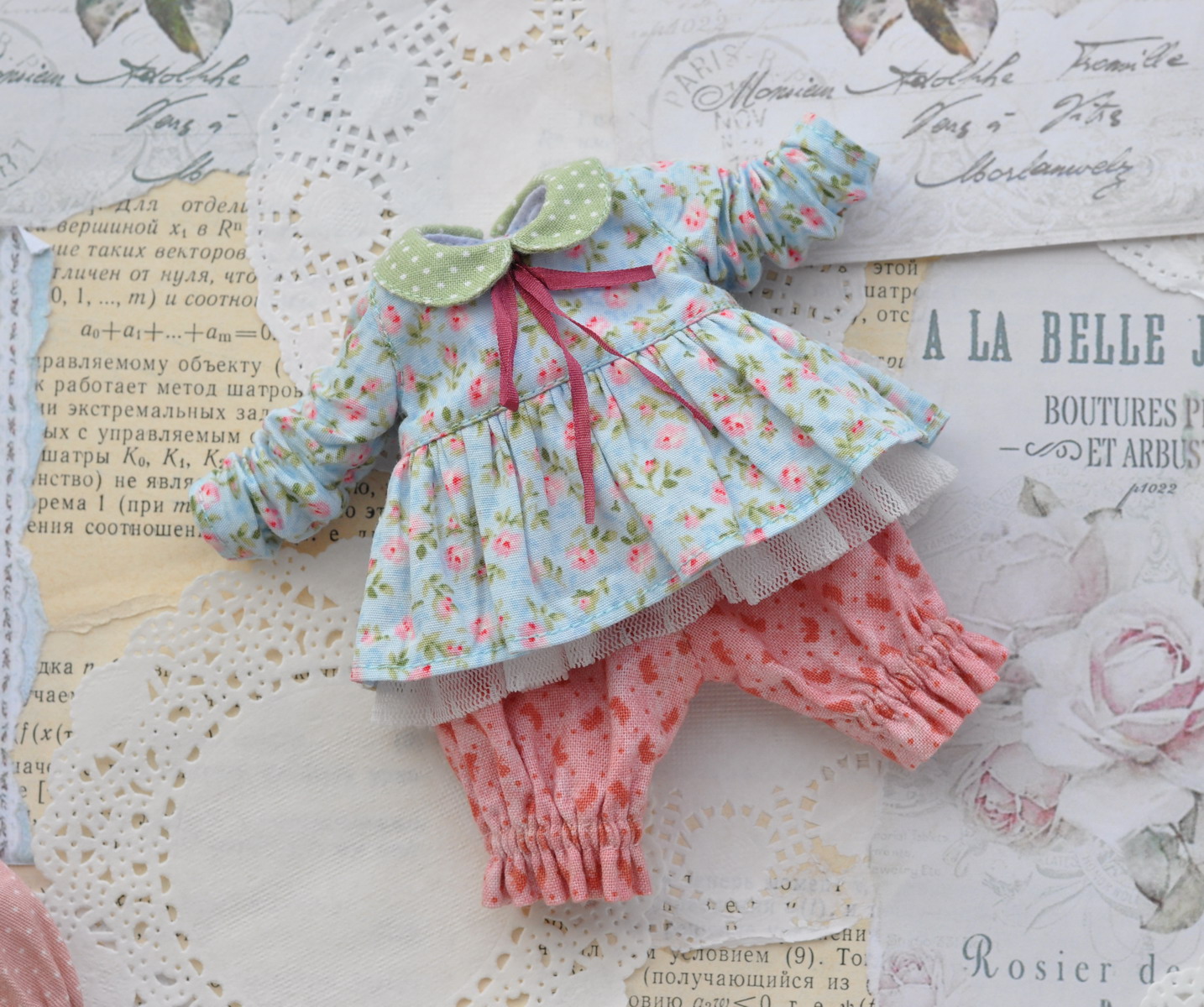 Qbaby doll blue blouse with small flowers and pink pants 1 dsc 0050