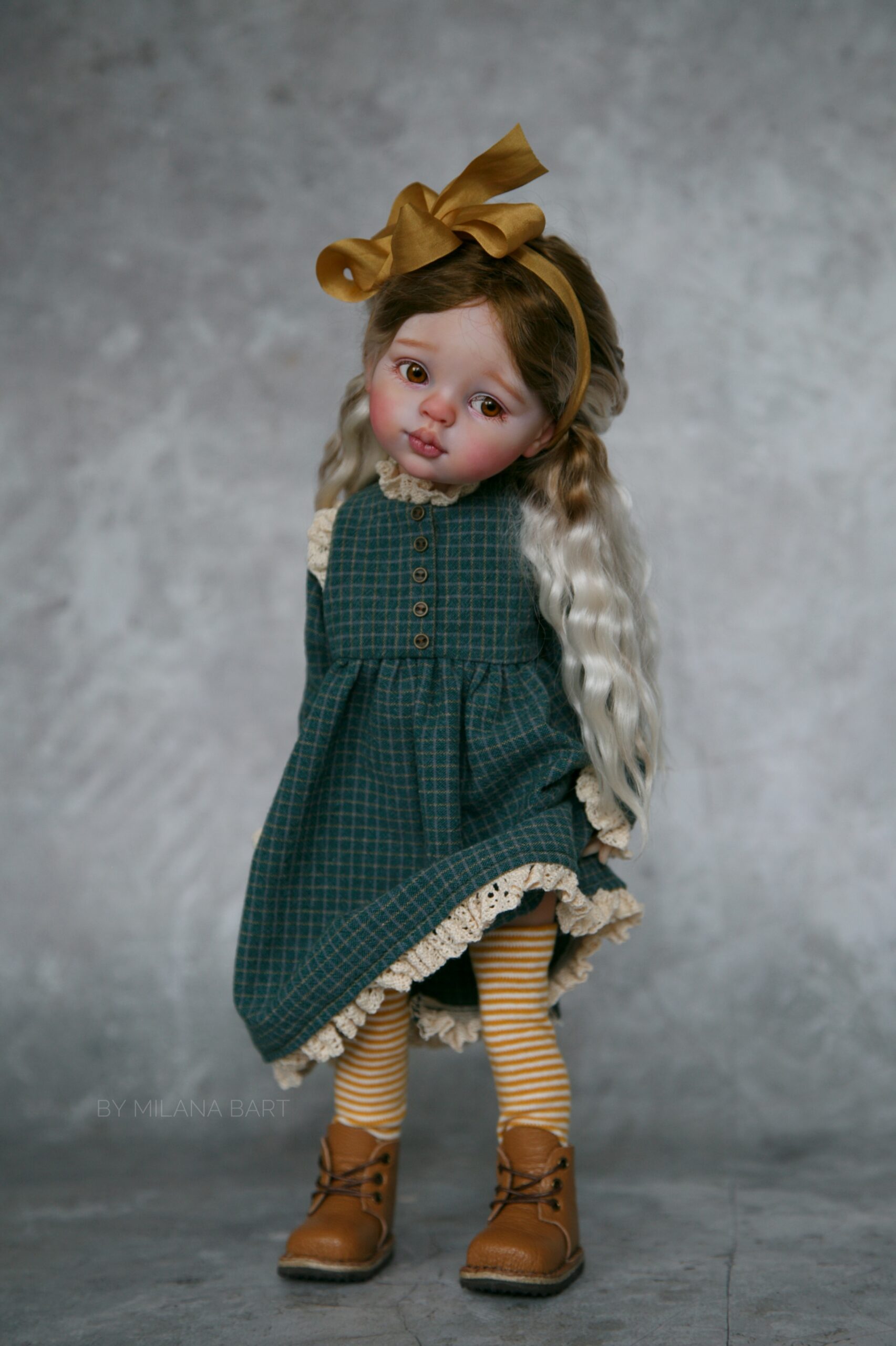Lily Paola Reina collectible OOAK doll 2 img 6075 scaled