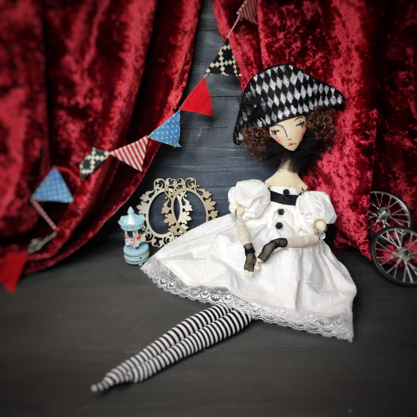 circus art doll - DailyDoll Shop