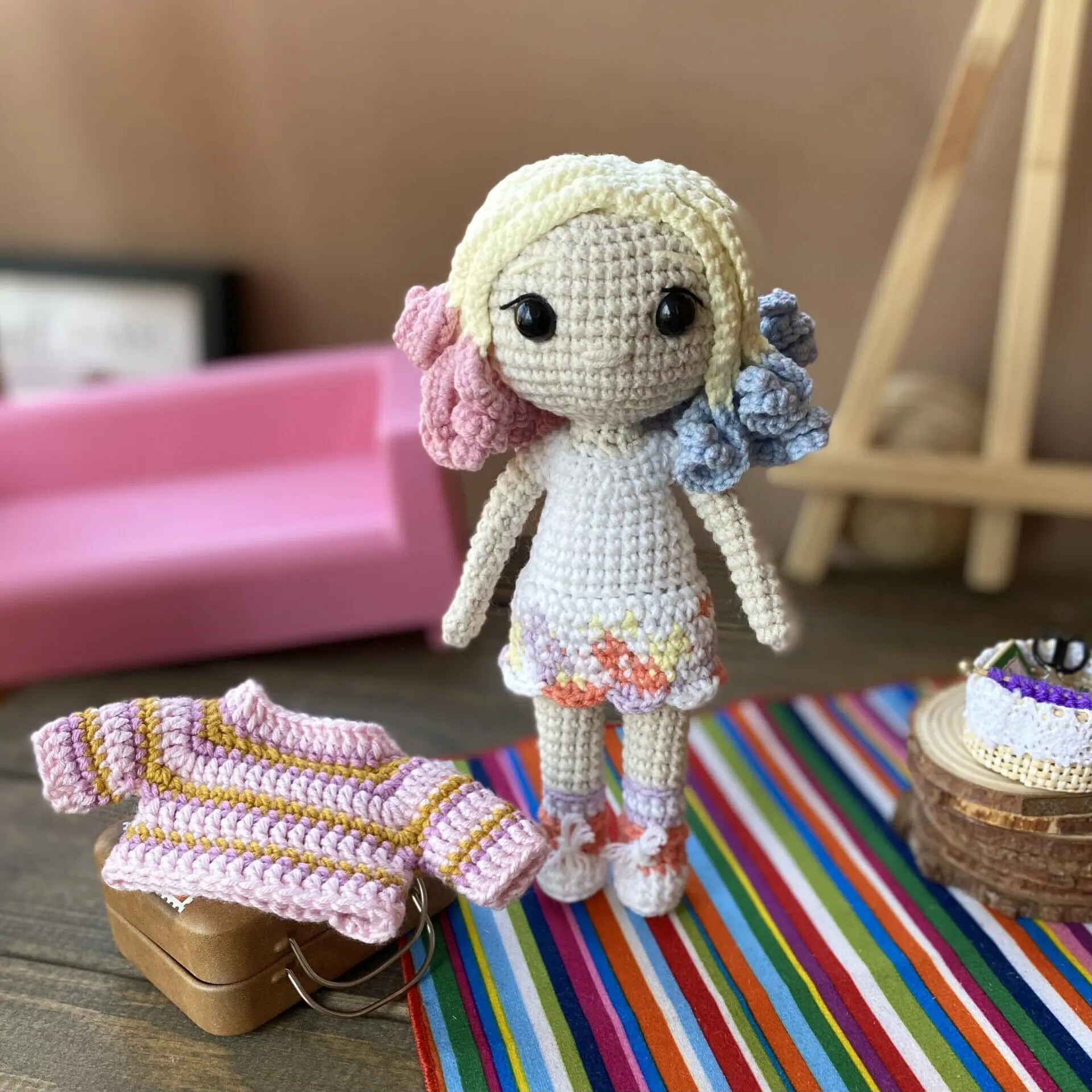 Enid Sinclair doll crochet pattern. Wednesday amigurumi doll