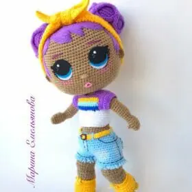 Crochet pattern Doll Roller.