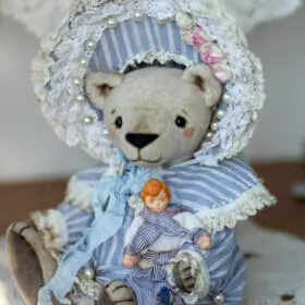 Handmade Artist Collectible Teddy Bear OOAK Vintage present gift toy