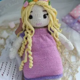LUNA doll knitting pattern. Knitted doll pattern. Toy knitting pattern