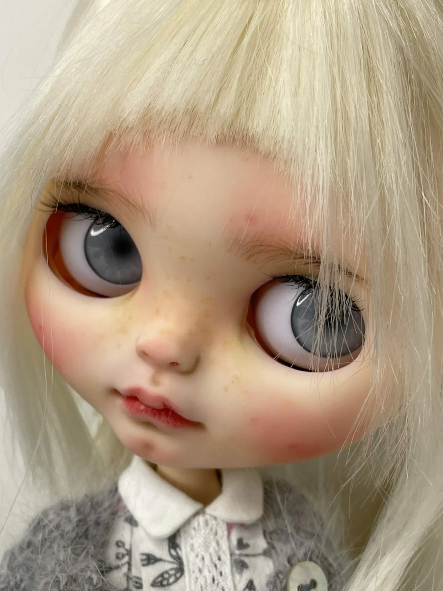 Doll Eyelashes, Wispy Blond Lashes, 1 Inch, Limited Edition, Golden Blond,  Blythe, Doll Making, Art Doll 
