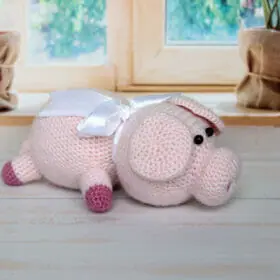 Handmade crochet pink pig
