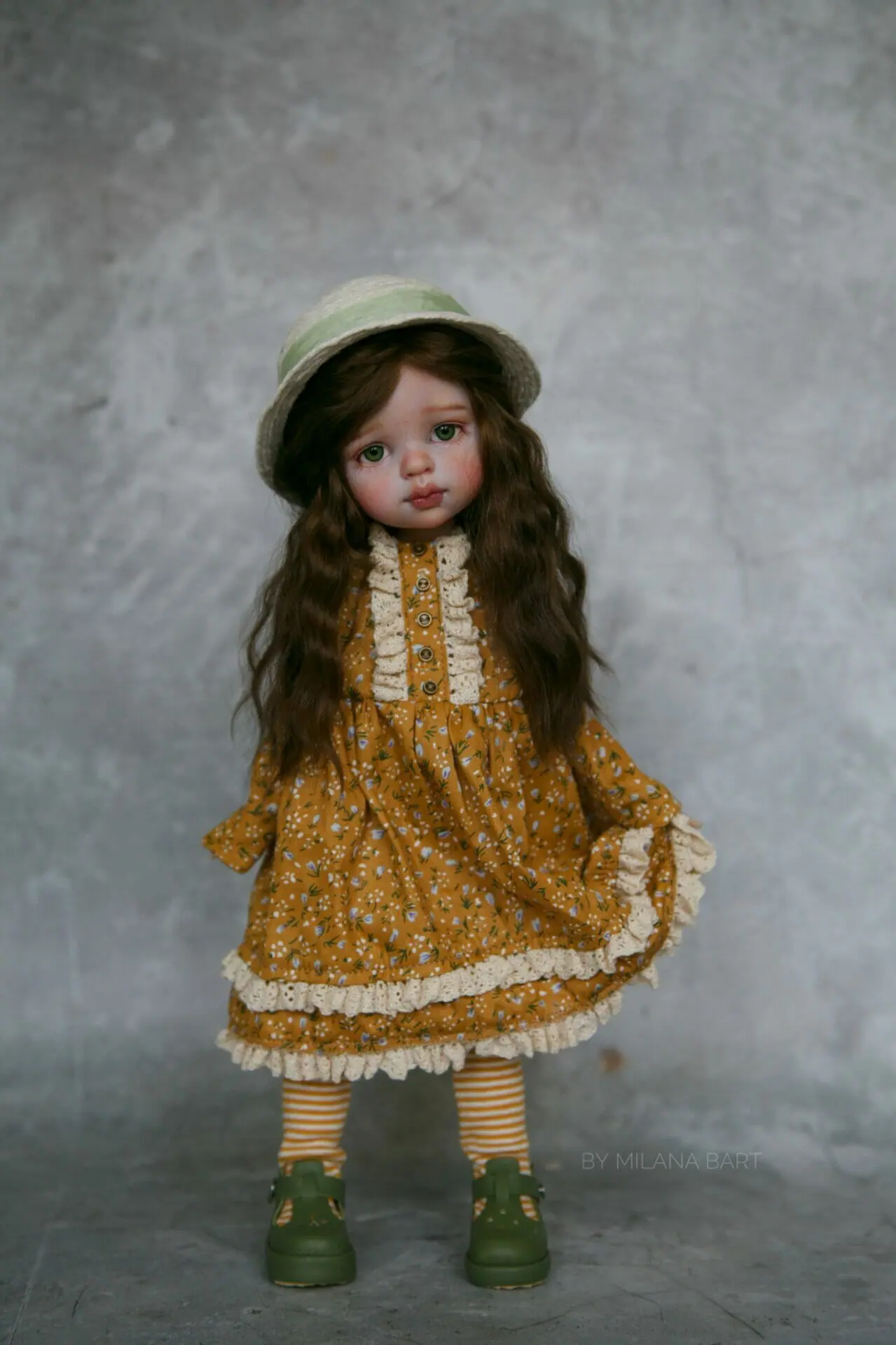 Miss June Paola Reina collectible OOAK doll 1 img 6211.jpeg