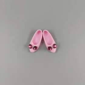 Barbie curvy shoes by VikukuShop
