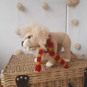 Soft toy lion in a scarf Gryffendor