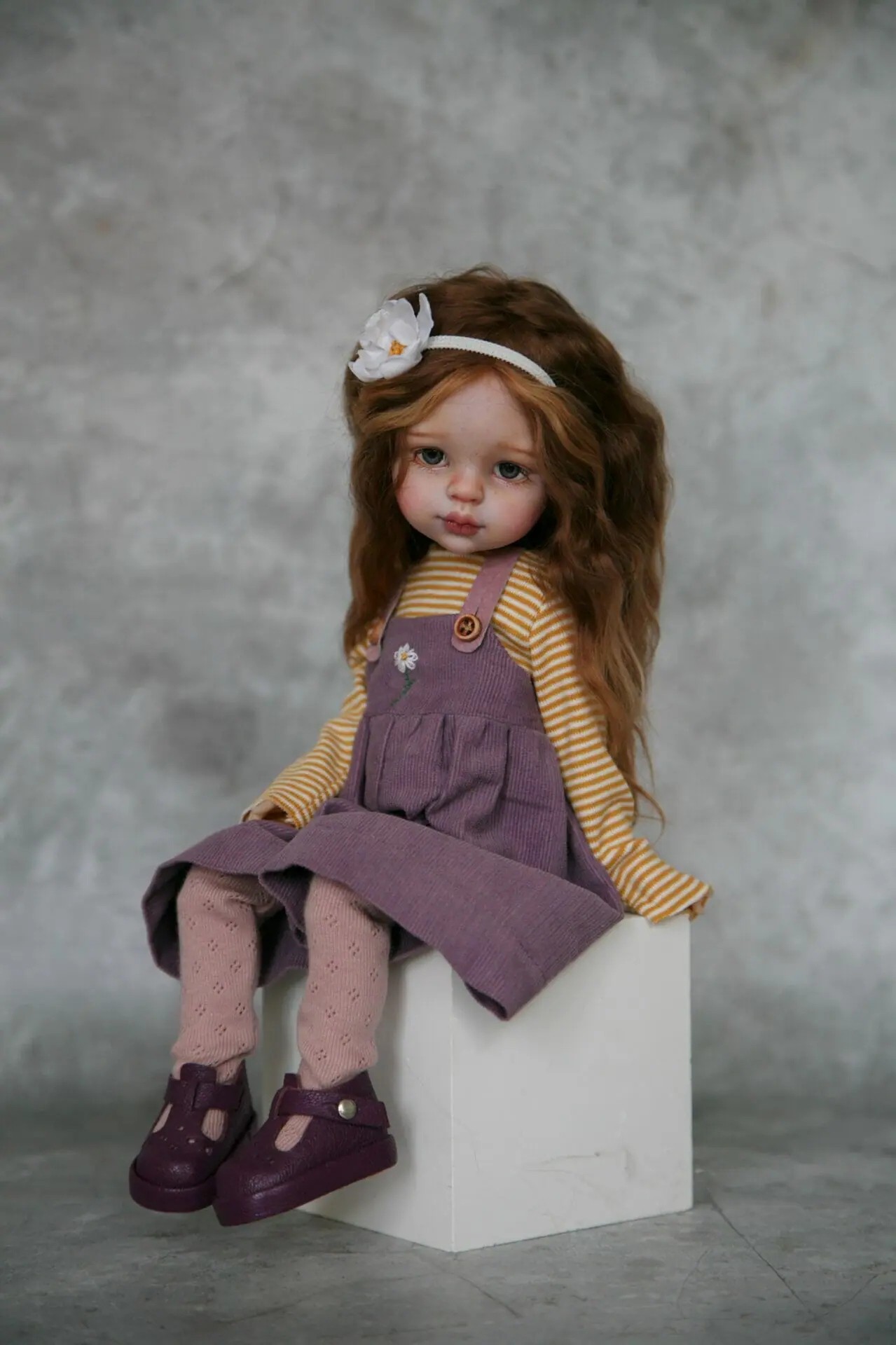 Violet Paola Reina Collectible Art doll 1 img 6301.jpeg