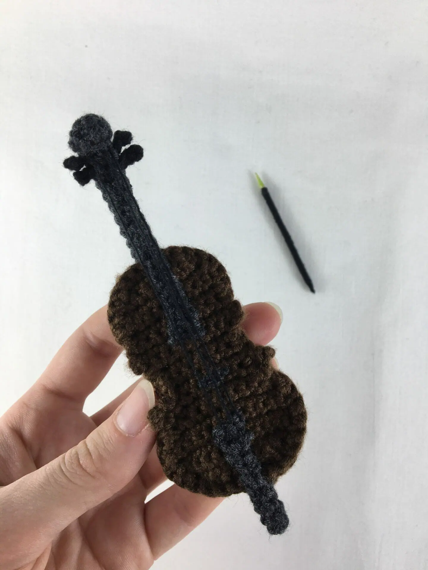 Wednesday crochet pattern PDF amigurumi, Halloween toy 3 Plush crochet Wednesday Addams amigurumi toy, inspired by The Addams Family, handmade pattern