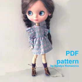 Blythe doll in the dress