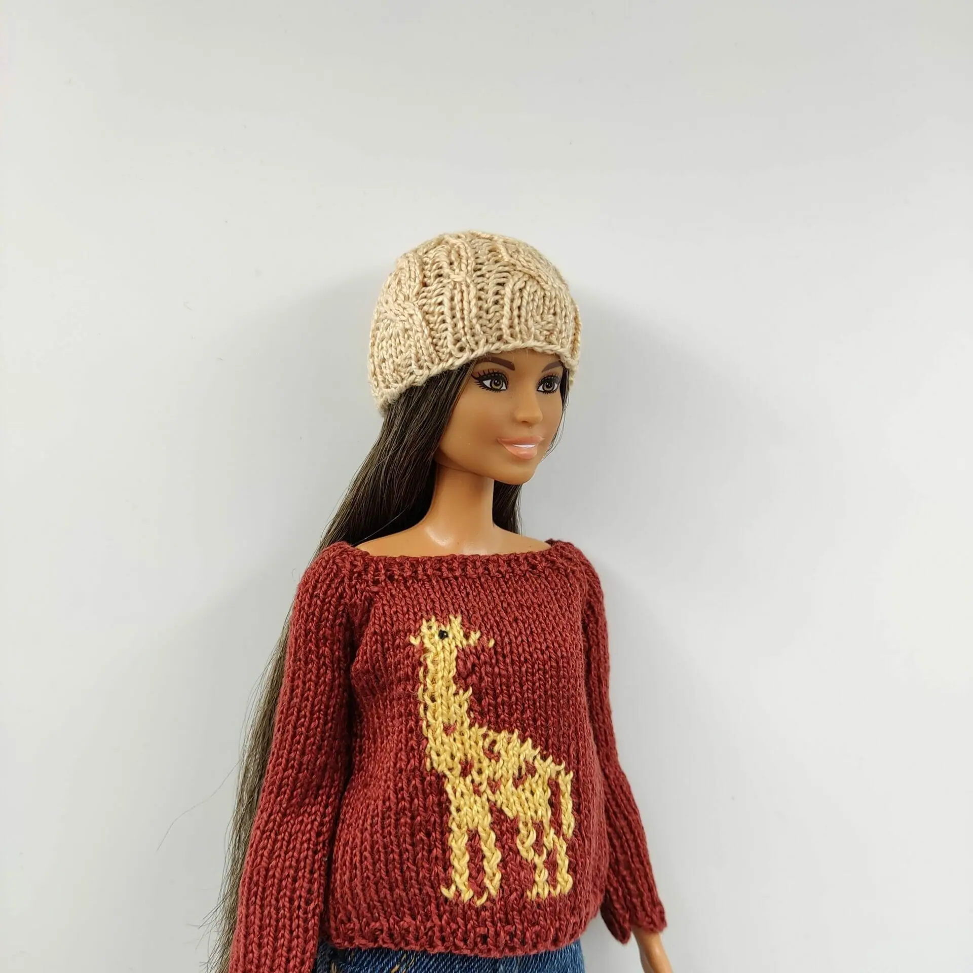 Crochet Dress and Hat for Dolls (Curvy) (portuguese/spanish) 