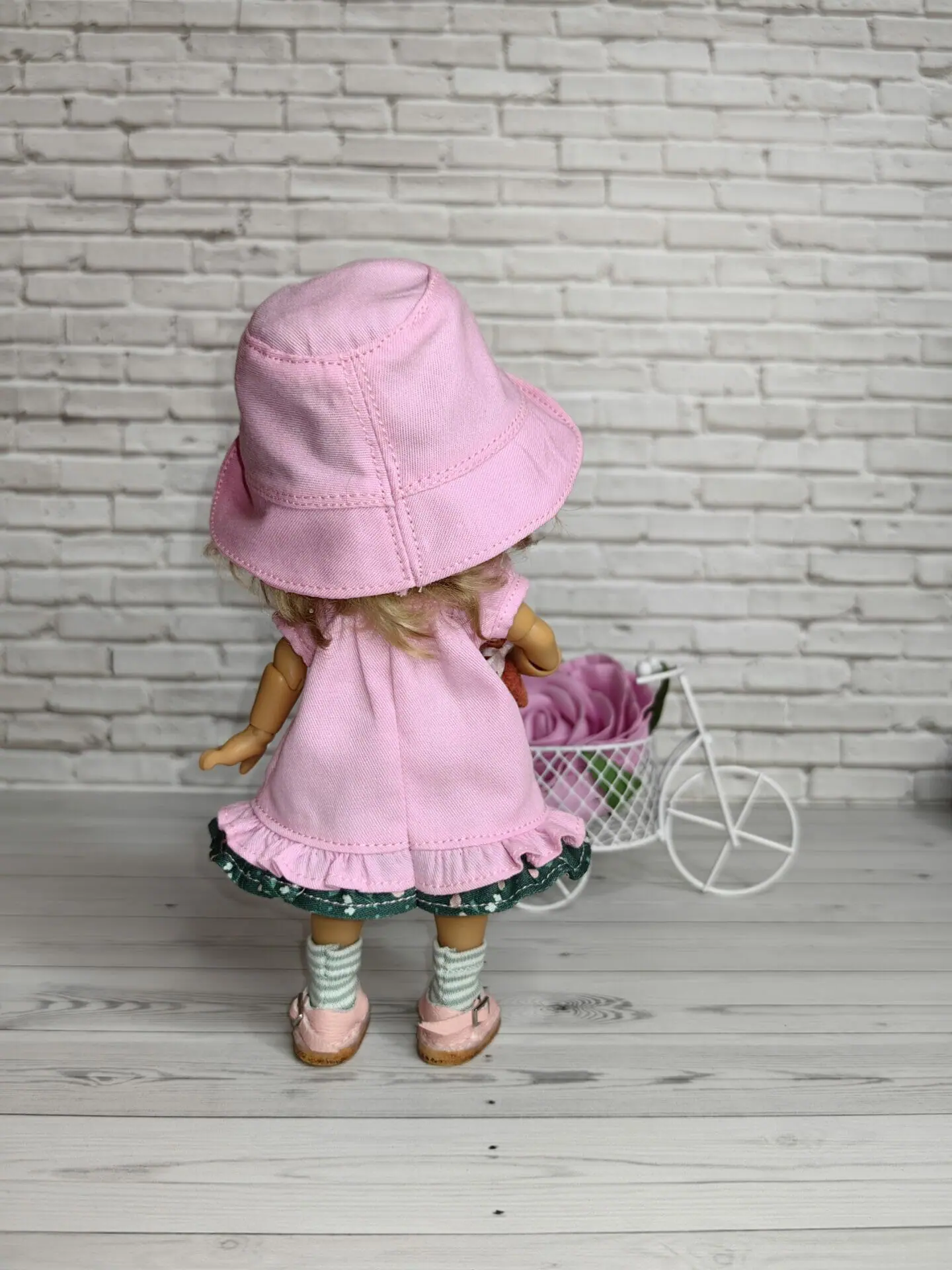 Soft pink dress with small embroidered roses for Nadia. 2 img 20230717 211842.jpg
