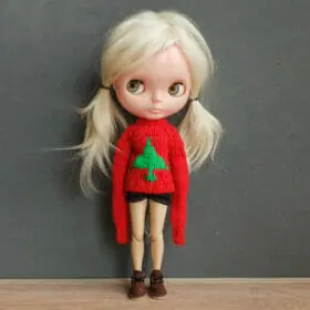 Blythe doll red and fir tree sweater long sleeves