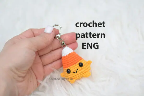 crochet-keychain-halloween