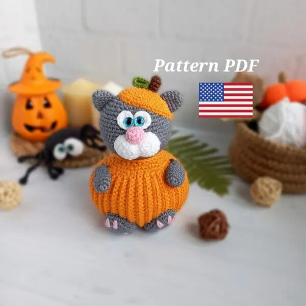 English crochet pattern Pumpkin cat