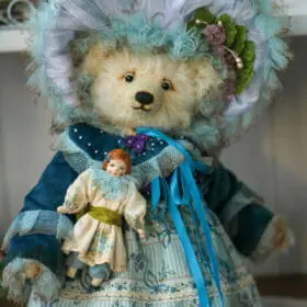 Handmade Artist Collectible Teddy Bear OOAK Vintage present gift