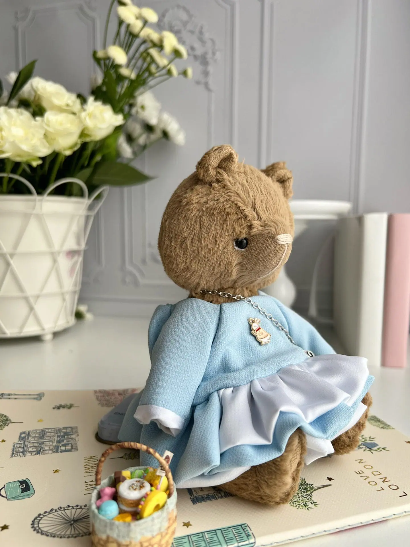 Teddy bear in Alice style - DailyDoll Shop