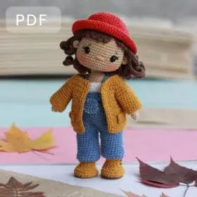 Amigurumi-doll-in-outfit