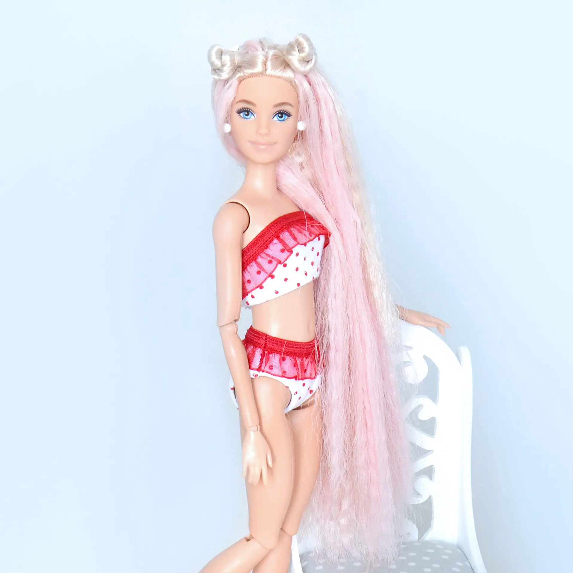 Underwear set for Barbie (Panties, bustier, socks)