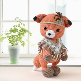 Fox in boho clothing amigurumi crochet pattern