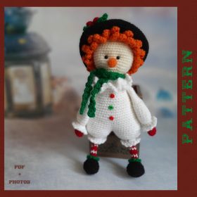 Amigurumi Christmas Snowman crochet doll pattern
