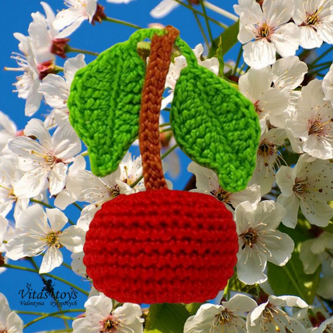 Cherry crochet pattern, crochet play food pattern, cherry keychain PDF patt