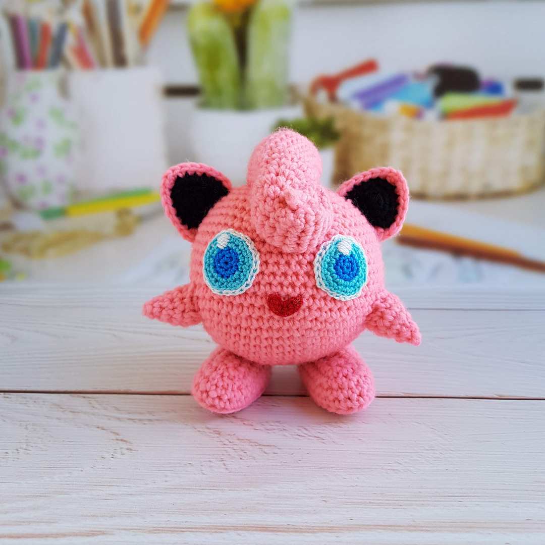 Amigurumi toy pattern Pokemon Umbreon. Crochet toy